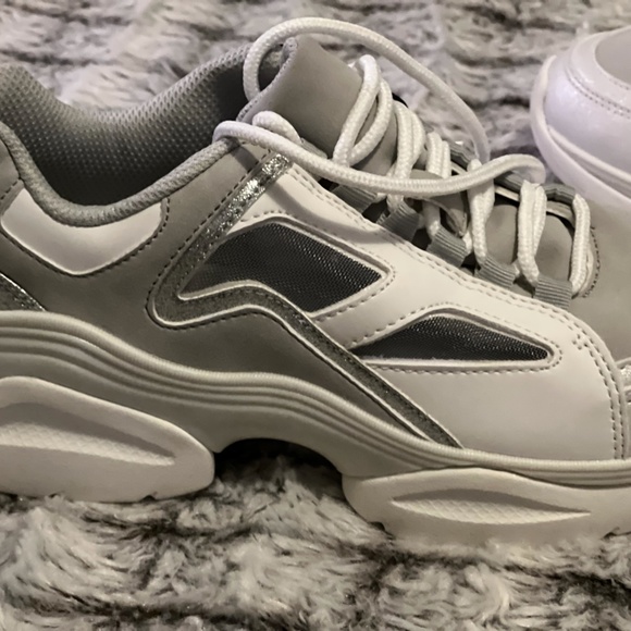 NWT White and Grey Zara Sneakers - Picture 9 of 16
